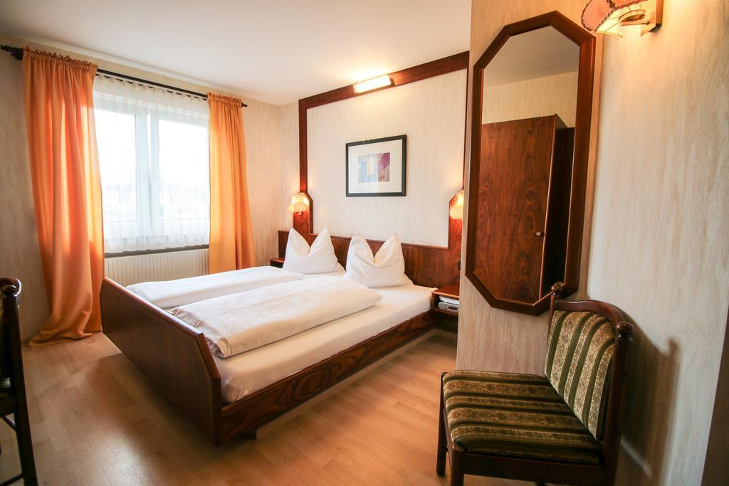Hotel-Restaurant Lowen Suessen ห้อง รูปภาพ
